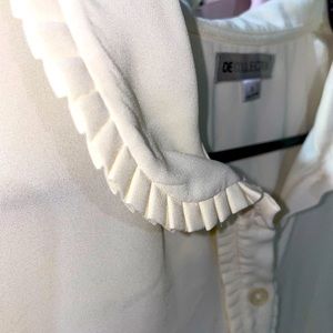 CREAM LIGHT ACADEMIA TOP